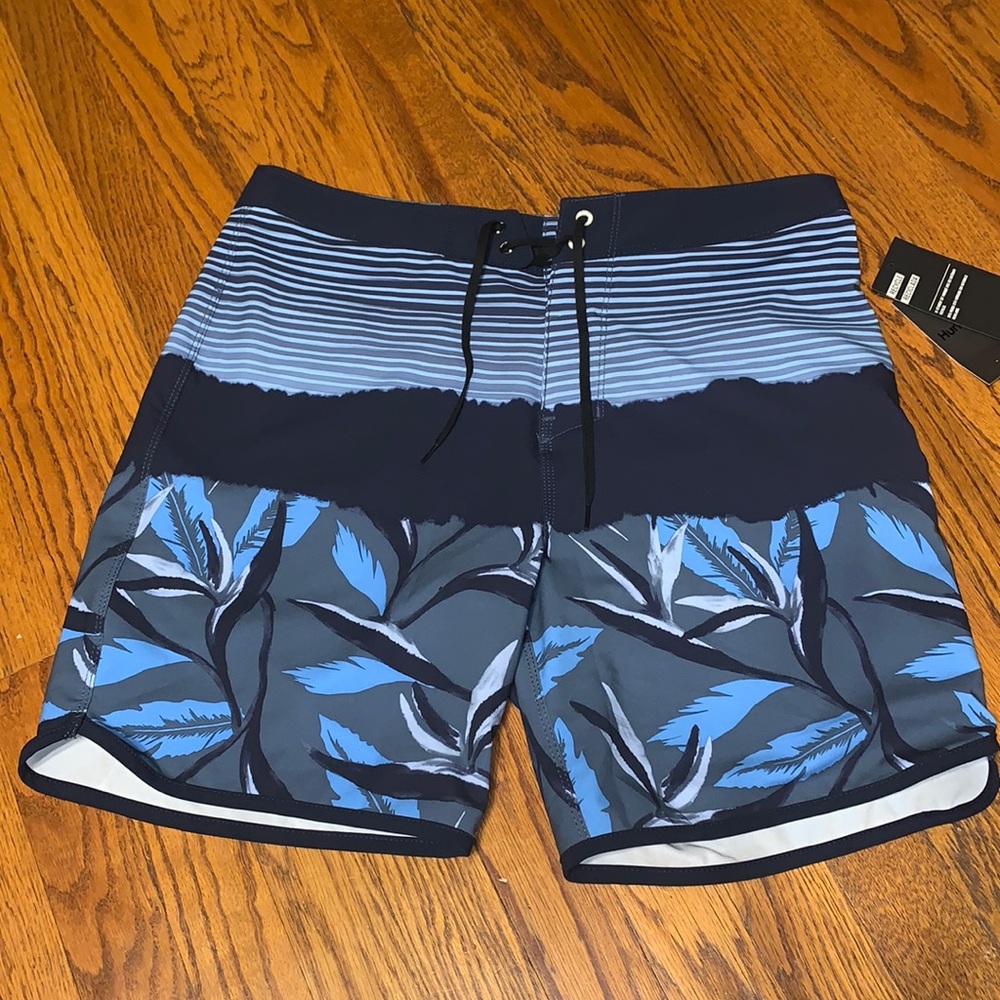 Men’s Hurley swim trunks size 31
